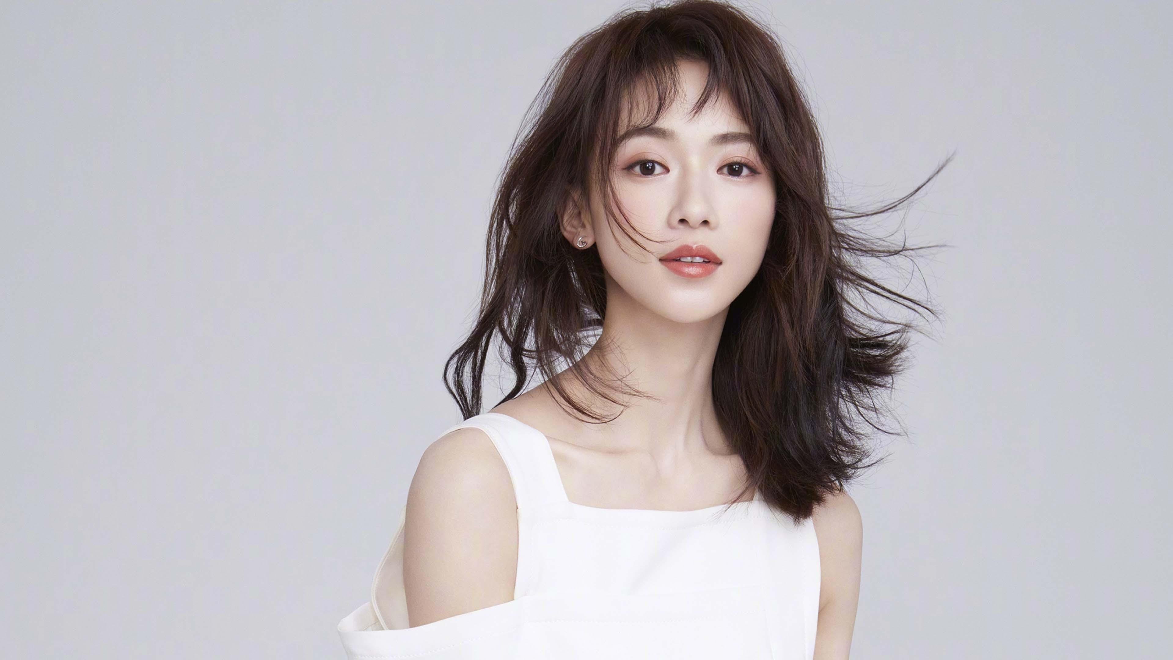 开云官方-瑞士马术协会授予史蒂夫·古尔达特“年度最佳盛装舞步骑手”称号。